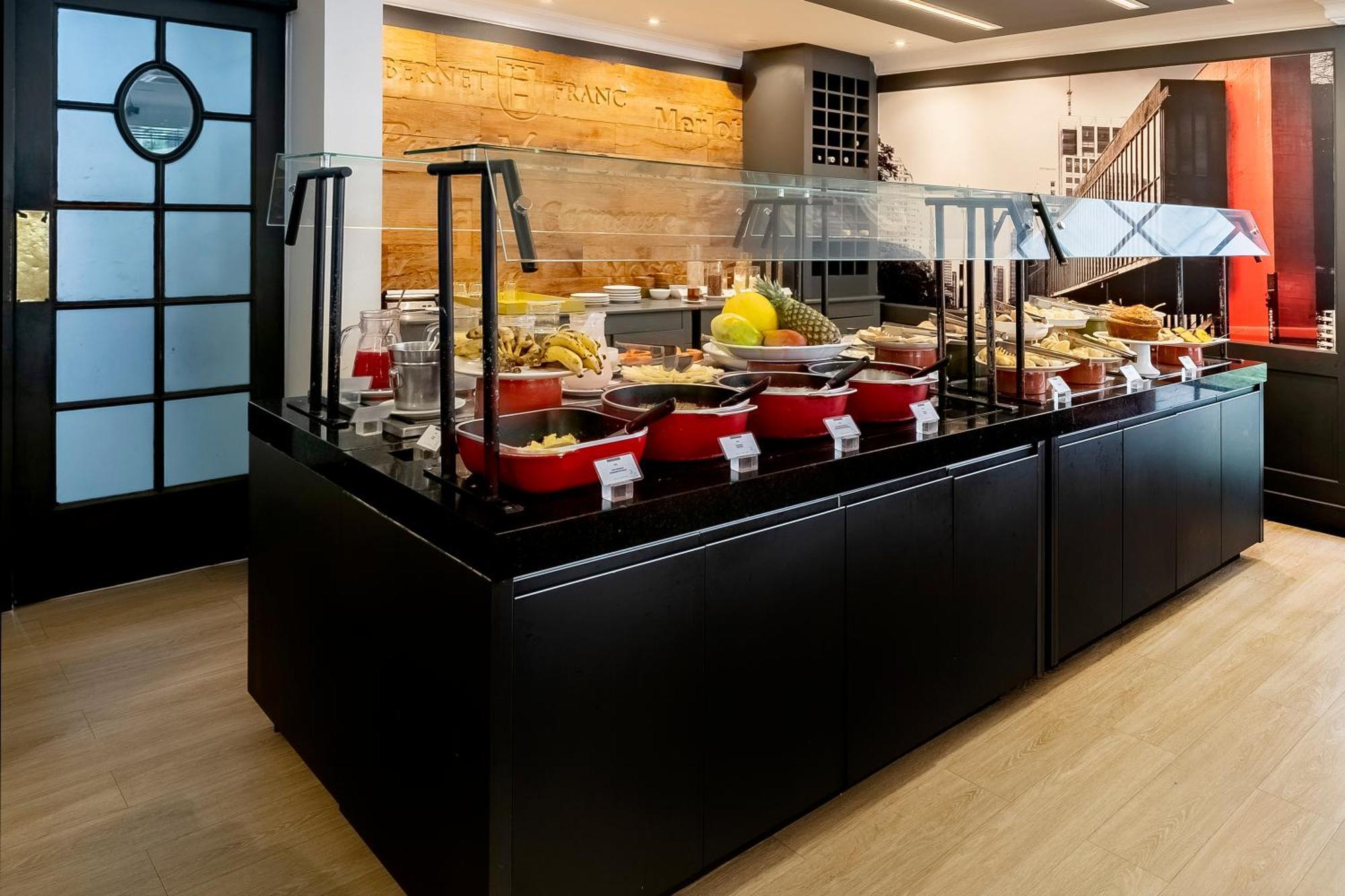 Mercure Sao Paulo Alamedas Екстер'єр фото